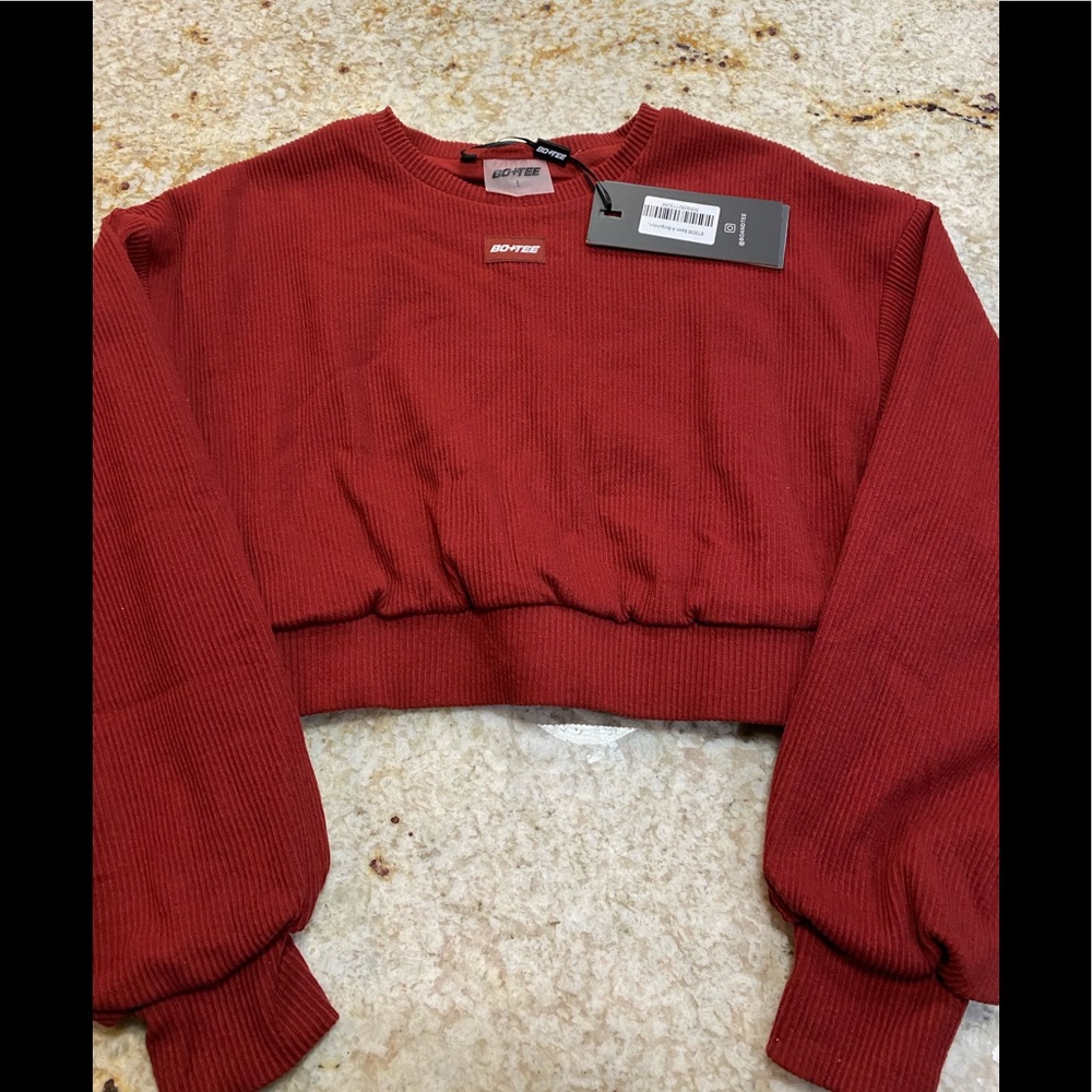 Bo and Tee cropped ribbed sweatshirt NWT size large